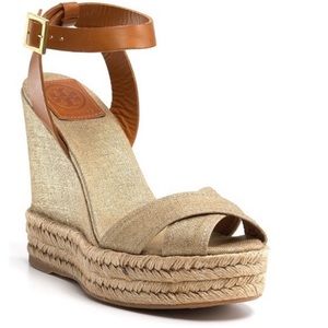 Tory Burch Gold Metallic Linen Strap Wedges Sz 7